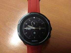 Sportovní hodinky Suunto 9 Baro - jako nové