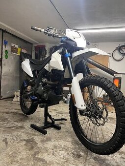 UM DSR 125 EX - 1