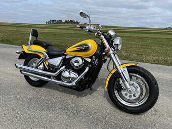 Suzuki VZ 800 Marauder
