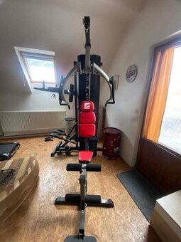 Posilovací věž
