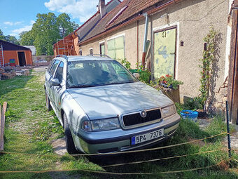 Škoda Octavia 1 1,9 TDI - na náhradní díly