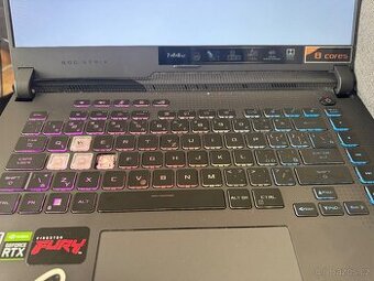Asus ROG Strix G15