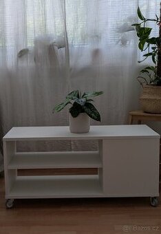 Konferenční stolek