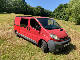 Opel Vivaro / Renault trafic - bydlík