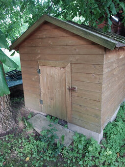 Zahradní domeček.