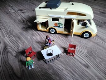 Playmobil karavan