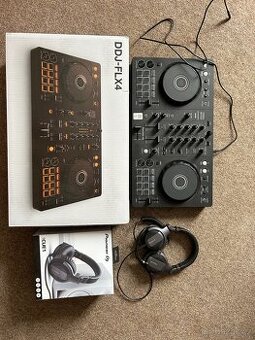 Pioneer DDJ-FLX4 a sluchátka Pioneer DJ