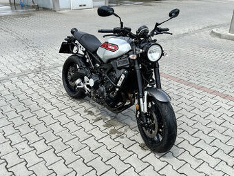 Yamaha XSR900