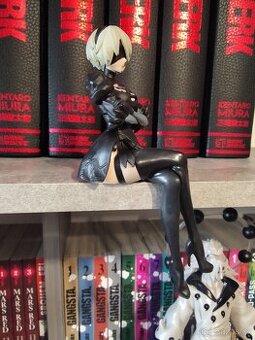 Sedící figurky Nier Automata 15cm