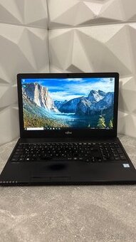 Notebook Fujitsu i5 7200 / 8GB RAM / 256 SSD - 1