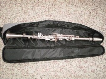 Kovový klarinet SILVERTONE - USA