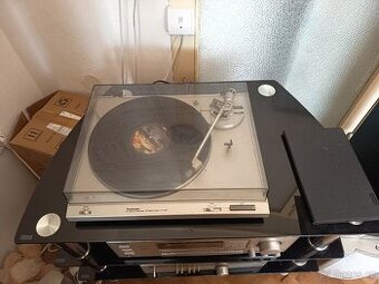 Gramofon Technics SL-B210