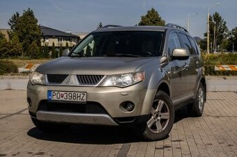 Mitsubishi Outlander 125kW (2008).