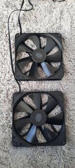 2x 120mm ventilátor Cooler Master