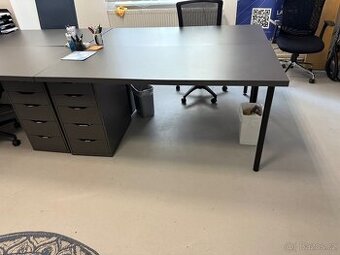 Kancelářské stoly se zásuvkovým dílem ALEX