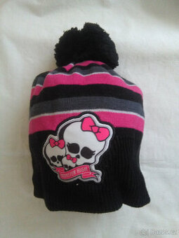 DÍVČÍ ZIMNÍ ZATEPLENÁ PRUŽNÁ ČEPICE MONSTER HIGH 5/8 LET