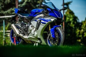 Yamaha YzfR1 Vánoční sleva 