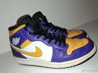 Air Jordan 1 Mid Lakers (vel. 45)