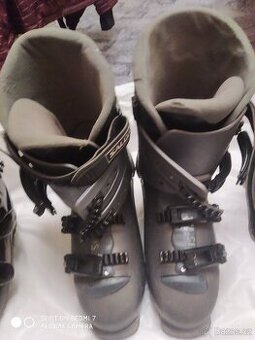 Lyžařské boty