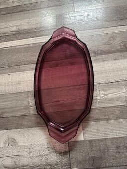 Tác art deco z lisovaného skla Ametyst