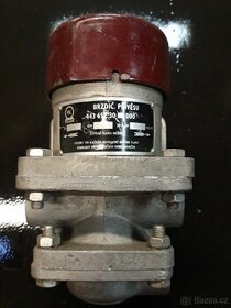 Praga V3S S5T Tatra 111 brzdič přívěsu