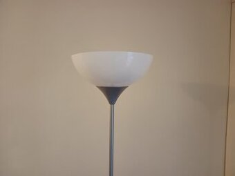Stojací lampa IKEA