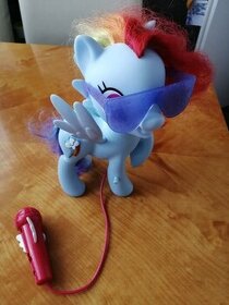 My Little Pony zpívající Rainbow Dash Hasbro