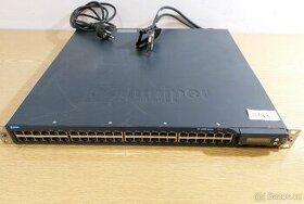 Switch Juniper Networks	- EX 4200-48T Series 8PoE Ethernet - 1