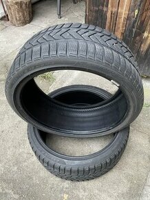 Zimní pneu 2ks  Pirelli Sottozero 3 - 235/35 R19