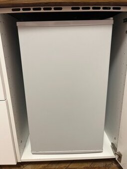 Lednice GUZZANTI GZ 70A
