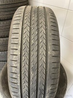 Letní pneu 235/55R19