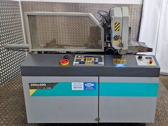 AUTOMATICKÁ PÁSOVÁ PILA NA KOV PEGAS 300 CNC