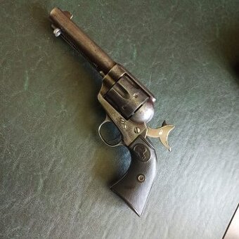 COLT SAA 1873 Peacemaker ráže 45LC s pouzdrem TOP vývrt