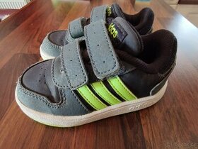 Boty Adidas vel. 22
