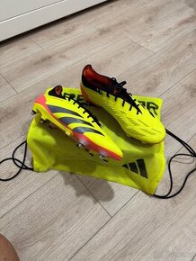 Adidas Predator SG - 42 2/3