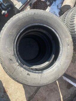 Pneumatiky Bridgestone 215/65 R16
