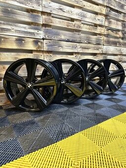 BMW X5 G05, X6 G06 - ALU disky 5x112 R20