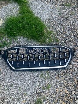 maska AUDI Q8 SQ8 lift grill 4M8 s-line naraznik