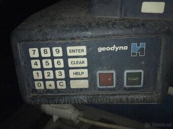 Vyvažovačka kol HOFMANN Geodyna 90p