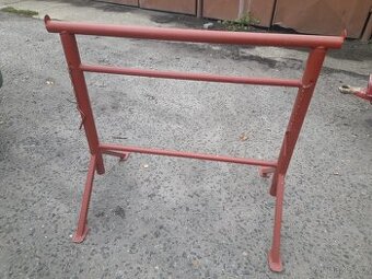 Prodám klasické zednické výsuvné kozy 6 ks - lešení