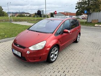 Ford S-Max 2,0TDCi 103kW, 7 míst, PANORAMA, NOVÁ STK
