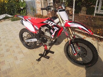 Honda CRF 250R, 2019, se startérem.
