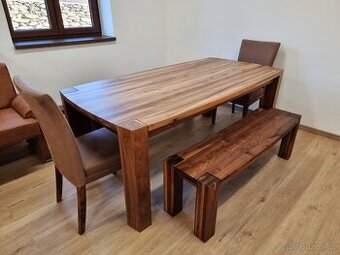 Nový jídelní set americký ořech masiv 100x200 cm