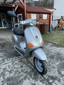 Piaggio Vespa 125 ET4