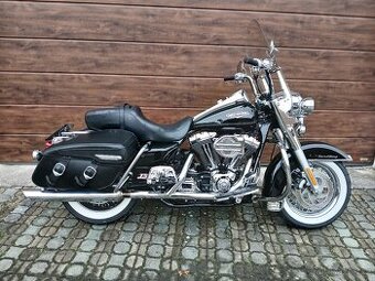 Harley-Davidson FLHRC Road King Classic 88