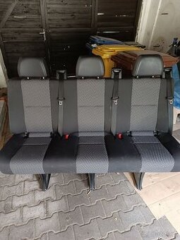 Volkswagen Crafter trojsedačka