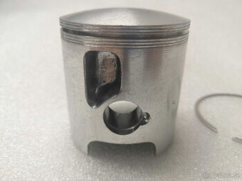 Píst ČZ 125 / 519 - nový + kroužek , původní výroba