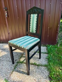 Starožitná zámecká židle přímo ze zámku