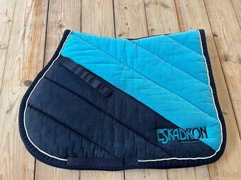 Podsedlová dečka Eskadron