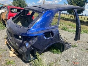 Audi Q3 skelet, části karoserie, čtvrtka